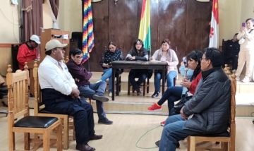 URGENTE: Concejo Municipal destituye al alcalde interino Waldo Pórcel