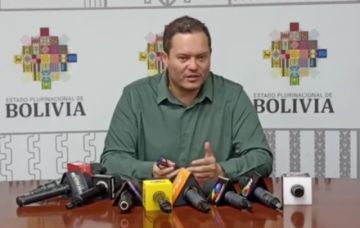 A horas del nuevo gobierno, Armin Dorgathen renuncia a la presidencia de YPFB