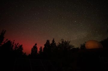 Una ‘severa’ tormenta solar golpea hoy el campo magnético de la Tierra