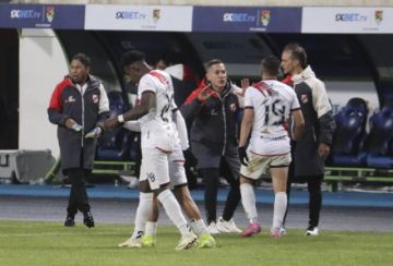 Nacional Potosí supera a Oriente Petrolero