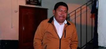 URGENTE: Esta tarde se define la suerte de Jhonny Mamani por el caso de las 41 ambulancias