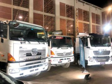 HINO y SINOTRUK traen camiones gracias a Crown