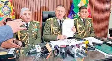 Russo rechaza acusación y espera decisión de Paz