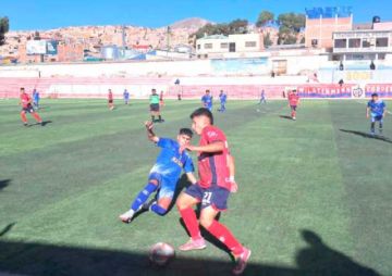 Juva y Wilstermann Cooperativas abren los encuentros del torneo local de la AFP