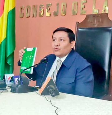 Presidente Consejo: ‘Prórroga’ de mandato no alcanzaba a consejeros 