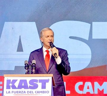 Kast se consolida y suma apoyo de Matthei y Kaiser