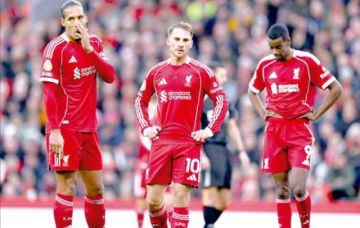 El Liverpool no levanta cabeza en la Premier