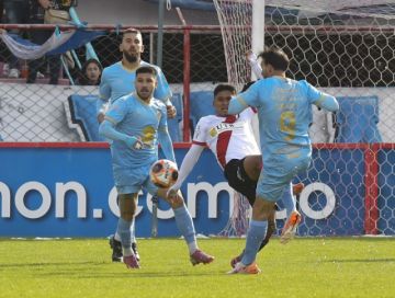 Always Ready se mantiene como puntero tras polémico empate ante Bolívar