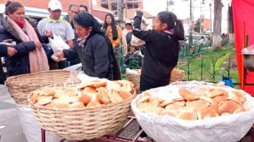 Sube el precio del pan a Bs 0,80 y surge rechazo de la población
