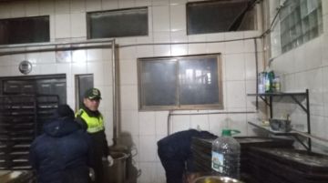 Intendencia de Potosí aplica controles de precio y peso del pan
