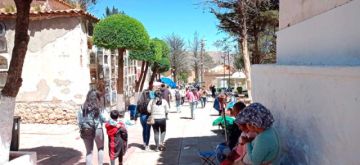 Prohíben alcohol y q'oas en el cementerio por festividad de San Andrés