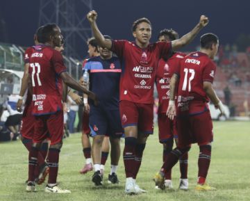 Guabirá se repone en el complemento para vencer a Gualberto Villarroel