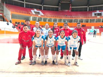 Deportivo Calderón golea 11-1 y pasa a la final de la de la Liga Femenina de Futsal