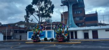 Máscaras de diablos en la terminal de Puno. JJTM.