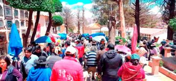 La Intendencia decomiso bebidas en el cementerio