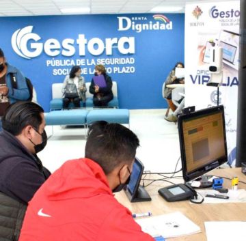 Gestora: Paz dice que están en riesgo $us 170 millones