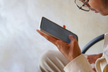 Apps que no pueden faltar en tu celular en 2025: seguridad, utilidad y conectividad