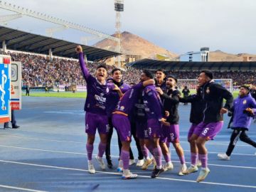 Habilitarán pantallas gigantes para el partido Real Potosí - San Juan