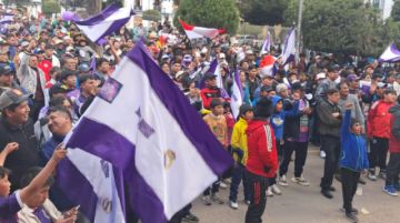 La hinchada en Potosí siguió de cerca el partido