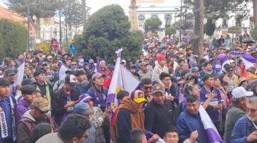 La hinchada en Potosí siguió de cerca el partido