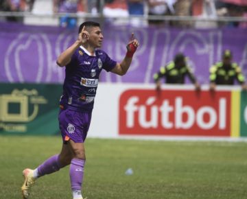 Vladimir Castellón: “Hemos coronado algo que lo soñamos”
