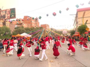 Destacan desconcentración de actividades tradicionales de Navidad en la ciudad de Potosí