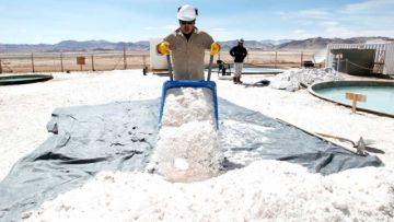 Potosí proyecta una cumbre del litio para definir bases de su explotación