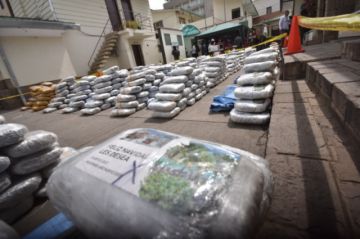 “Feliz Navidad les desea Puerto Coco”: Hallan paquetes de marihuana con mensajes navideños