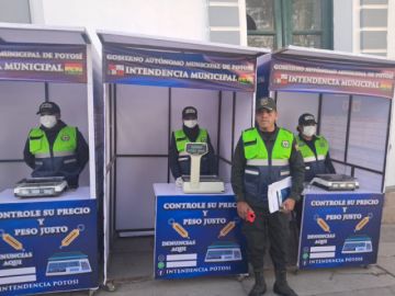 La Intendencia Municipal instala casetas de control de precio y peso