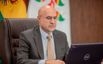 Ministro Lupo afirma que el decreto no es negociable