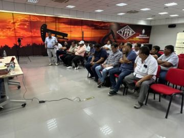 Gobierno y transportistas de Santa Cruz alcanzan acuerdo para la aplicación del DS 5503