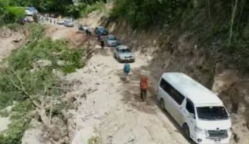 Tras derrumbe de chorro viejo ABC habilita ruta antigua Santa Cruz - Cochabamba 