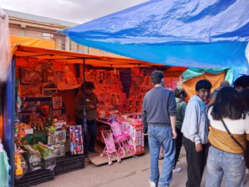 Comerciantes ofertan novedades en juguetes