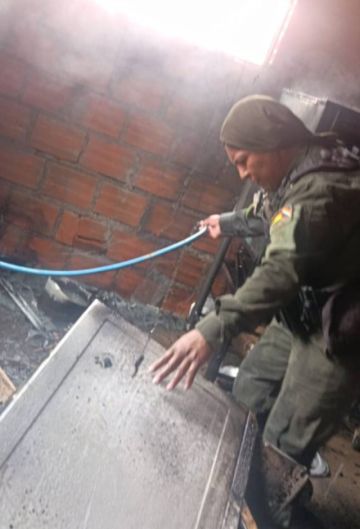 Villazón: Policía controla incendio en vivienda