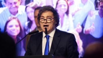 Milei celebra la aprobación del Presupuesto 2026 de Argentina con superávit fiscal