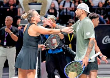 Kyrgios derrota a Sabalenka en “la batalla de los sexos”