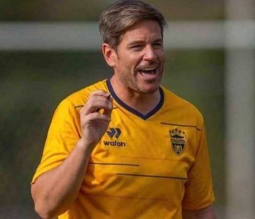 Oriente eligió al español David González como DT