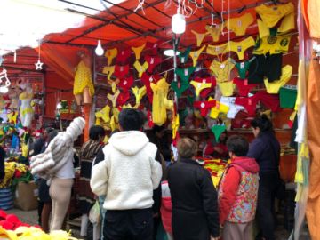 Fortuna y dinero es lo que más se busca con las cábalas de Año Nuevo en Potosí