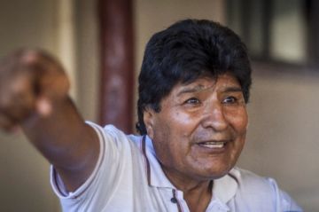 Evo Morales denuncia “brutal agresión imperial” tras “bombardeo” de EEUU en Venezuela