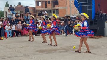 Grupo de bailarines