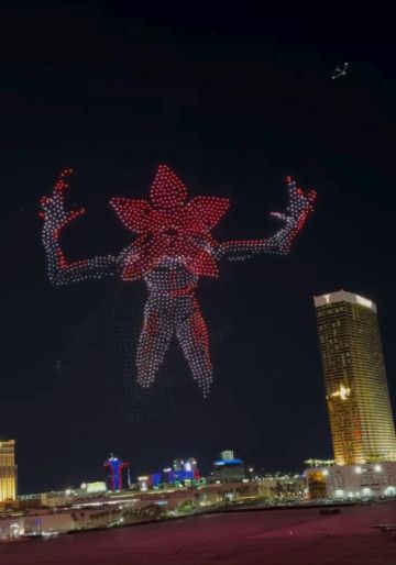 Espectáculo de drones en las Vegas conmemora el final de Stranger Things