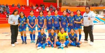 Equipos se coronan campeones del torneo navideño
