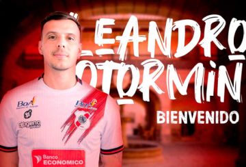 Uruguayo Otormín refuerza la ofensiva de la banda roja