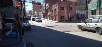 Vecinos llaman a organizarse para levantar los bloqueos de los choferes