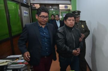 Trasladan a la cárcel de Chonchocoro al exejecutivo de la COB, Juan Carlos Huarachi