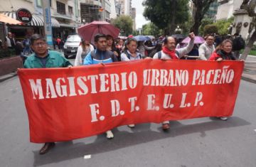 Magisterio urbano exige incremento salarial de acuerdo a la canasta familiar