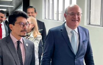 El presidente del BID está en Bolivia con miras a financiar con $us4.500 millones al país