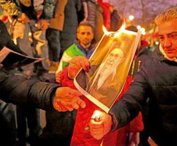 Crece el repudio contra el régimen de Jameneí