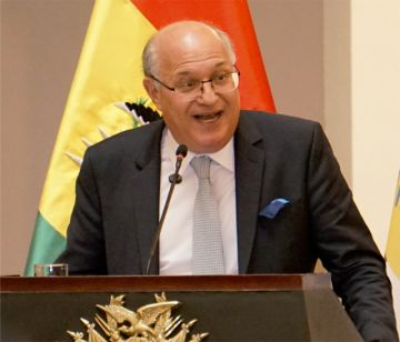 BID prestará $us 4.500 millones y Paz promete uso transparente