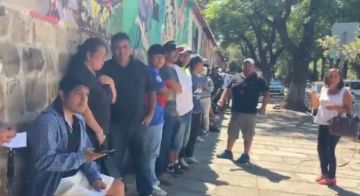El partido entre Bolivia y Panamá genera expectativa: Hay largas filas en Tarija
